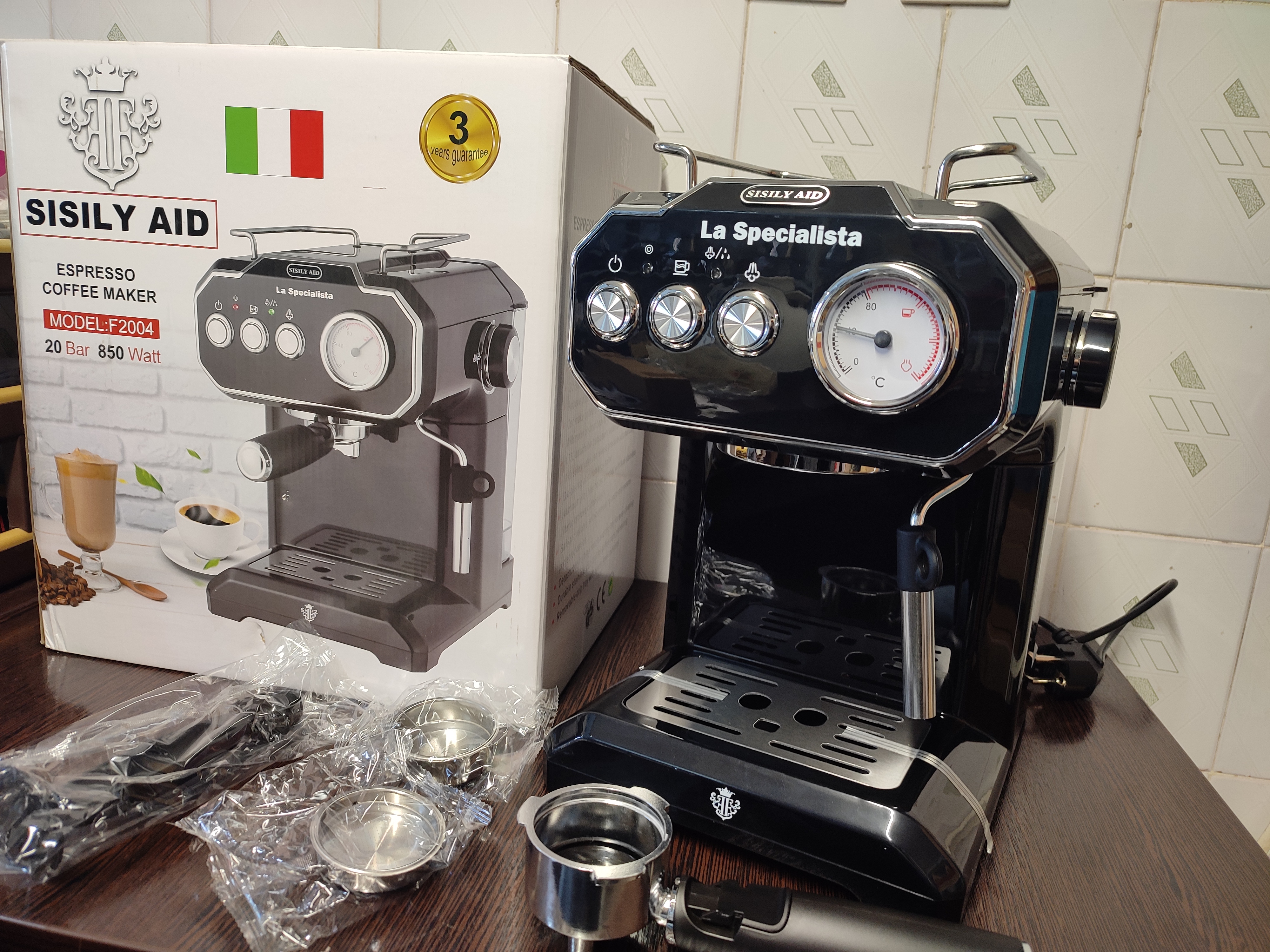 اسپرسو ساز 20 بار سیسیلی مدل F2004